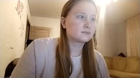 Snapshot of anika_lipps chatting on 11-21-25, 04:11 Anika online show from 11-21-25, 04:11