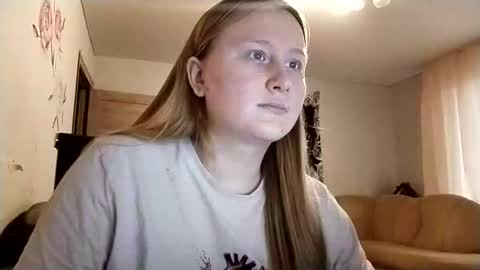 Snapshot of anika_lipps chatting on 12-03-25, 11:52 Anika online show from 12-03-25, 11:52