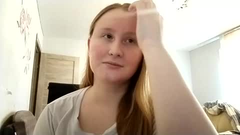 Anika online show from 06-07-26, 06:17