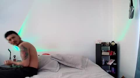 Snapshot of anika_lowen chatting on 02-20-25, 02:13 Anika And Lowen Your Thumbs Up Are Super Important For Us  online show from 02-20-25, 02:13