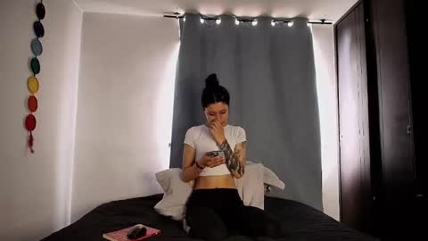 Snapshot of anika_lowen chatting on 10-14-25, 04:52 Anika And Lowen Your Thumbs Up Are Super Important For Us  online show from 10-14-25, 04:52