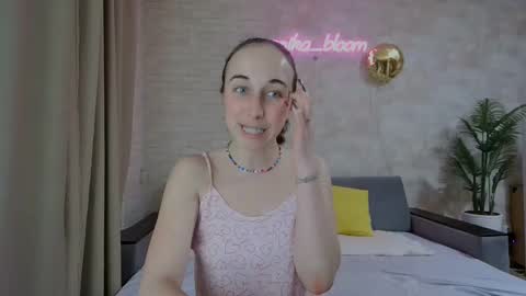 anikabloom online show from 02-20-25, 11:10