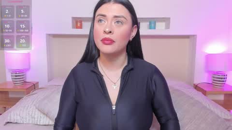 Snapshot of anikaromanof chatting on 01-08-26, 11:34 Anika Romano online show from 01-08-26, 11:34