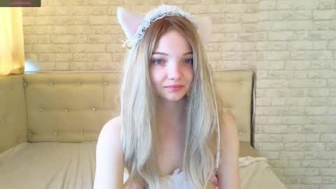 Snapshot of animealica chatting on 06-07-26, 02:59 Alica online show from 06-07-26, 02:59