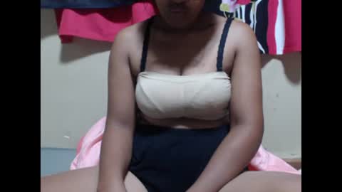 Snapshot of anishey chatting on 02-23-25, 02:51 anishey online show from 02-23-25, 02:51