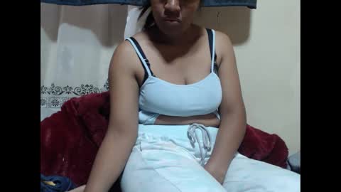Snapshot of anishey chatting on 09-24-25, 02:20 anishey online show from 09-24-25, 02:20