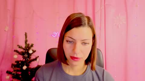 Anni online show from 12-14-25, 01:38