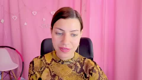 Anni online show from 06-28-26, 07:03