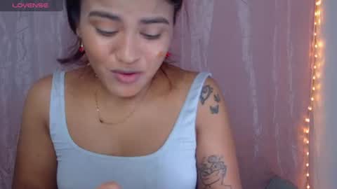 ANITTA online show from 06-11-26, 02:53