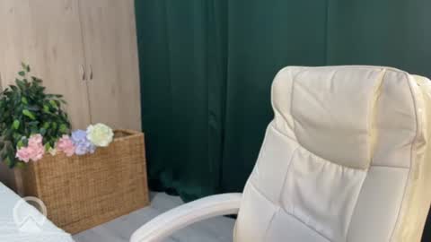 Anita online show from 07-06-26, 01:57