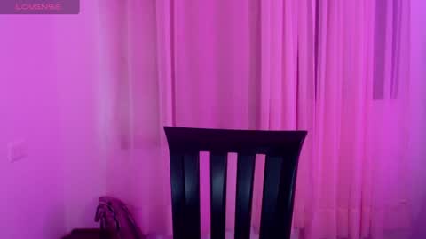 Snapshot of anitafox_ chatting on 06-26-26, 12:26 Anitafoxx online show from 06-26-26, 12:26