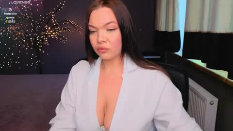Snapshot of anitamays chatting on 05-07-26, 11:37 Anita online show from 05-07-26, 11:37