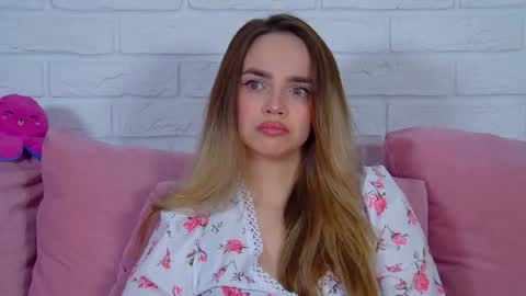 AnitaVenture online show from 04-09-26, 04:34