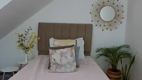anittafoxx online show from 07-09-26, 07:51
