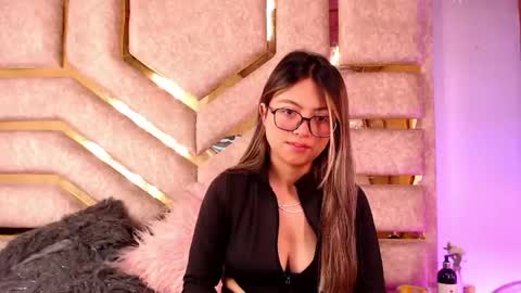 Snapshot of anittarouse chatting on 05-29-26, 03:10 Anitta Rouse online show from 05-29-26, 03:10