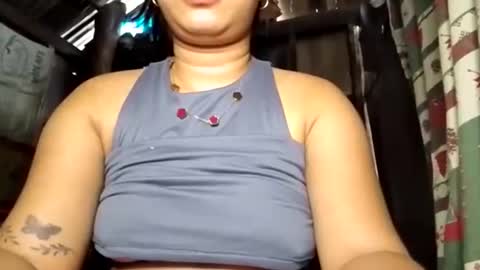 anivia15 online show from 10-23-25, 03:28