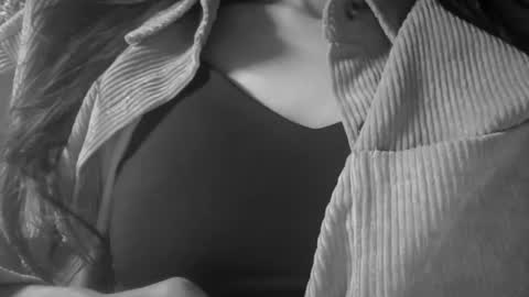 Snapshot of anje_forsexytime chatting on 12-15-24, 04:37 Anje online show from 12-15-24, 04:37