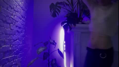 Snapshot of anje_forsexytime chatting on 12-27-24, 10:48 Anje online show from 12-27-24, 10:48