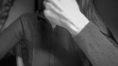 Snapshot of anje_forsexytime chatting on 03-08-25, 08:03 Anje online show from 03-08-25, 08:03