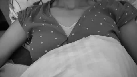Snapshot of anje_forsexytime chatting on 06-28-26, 07:25 Anje online show from 06-28-26, 07:25