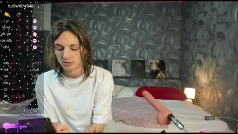 Angel online show from 03-22-26, 06:22