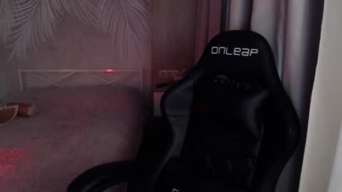 mary online show from 01-05-26, 05:27