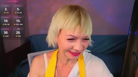 ann_annise online show from 06-19-26, 04:44