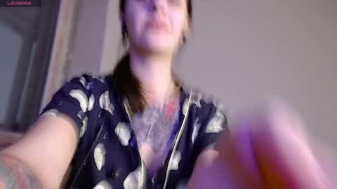 Snapshot of ann_mikele chatting on 02-08-25, 06:12 Ann online show from 02-08-25, 06:12