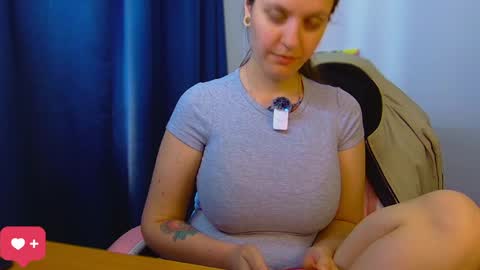 Snapshot of ann_mikele chatting on 06-03-26, 03:39 Ann online show from 06-03-26, 03:39