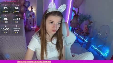 ann_woood online show from 03-27-26, 08:26