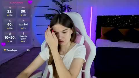 Snapshot of ann_woood chatting on 07-01-26, 02:18 ann_woood online show from 07-01-26, 02:18