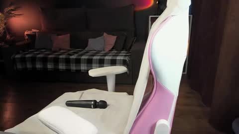 AnnaThe next stream is tomorrow online show from 01-14-26, 04:18