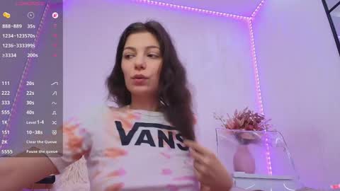 Snapshot of anna_lewis chatting on 04-25-26, 06:27 Anna online show from 04-25-26, 06:27