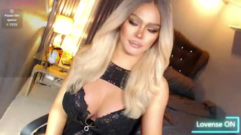 Miss Anna online show from 06-22-26, 11:46