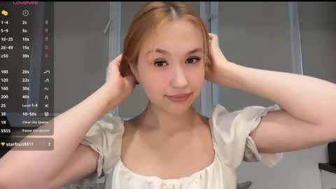 Snapshot of anna_raspberry chatting on 07-06-26, 05:48 Anne online show from 07-06-26, 05:48