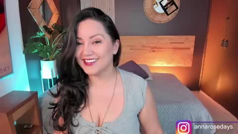 Anna online show from 04-22-26, 03:31