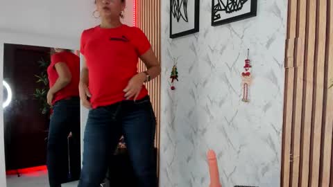 Annaarela online show from 11-28-25, 11:24