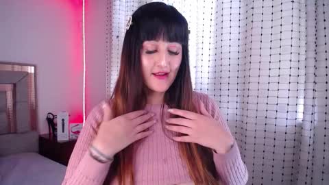 Snapshot of annabellegron chatting on 01-28-25, 06:49 Anna online show from 01-28-25, 06:49