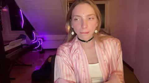 Anna Darko online show from 05-04-26, 06:26