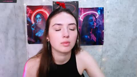 Anna online show from 06-10-26, 09:52