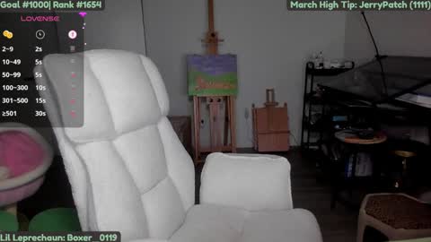 Snapshot of annaforevers chatting on 03-30-26, 01:28 Anna Forevers online show from 03-30-26, 01:28