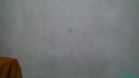 Snapshot of annahhotgirl chatting on 05-18-26, 04:46 annahhotgirl online show from 05-18-26, 04:46