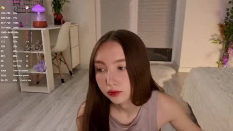 Snapshot of annamarie_foryou chatting on 06-07-26, 07:06 Holly Molly Im Polly online show from 06-07-26, 07:06