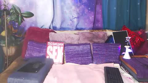 AnnaMila online show from 10-26-25, 02:12