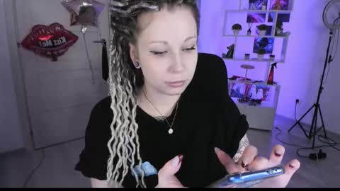 Anna online show from 10-04-25, 04:38