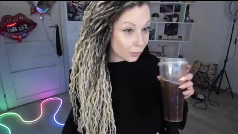 Anna online show from 03-12-26, 01:23