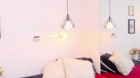 Anna Rosse online show from 04-13-26, 12:32