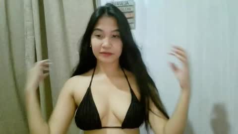 Riane online show from 12-03-25, 02:37