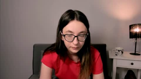 Anna online show from 06-19-26, 04:11