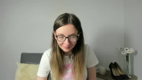Anna online show from 06-29-26, 05:35